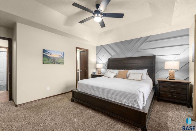 610 Emmett Trl Trail, Harrisburg, SD 57032