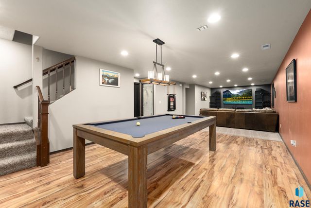 610 Emmett Trl Trail, Harrisburg, SD 57032