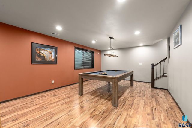 610 Emmett Trl Trail, Harrisburg, SD 57032