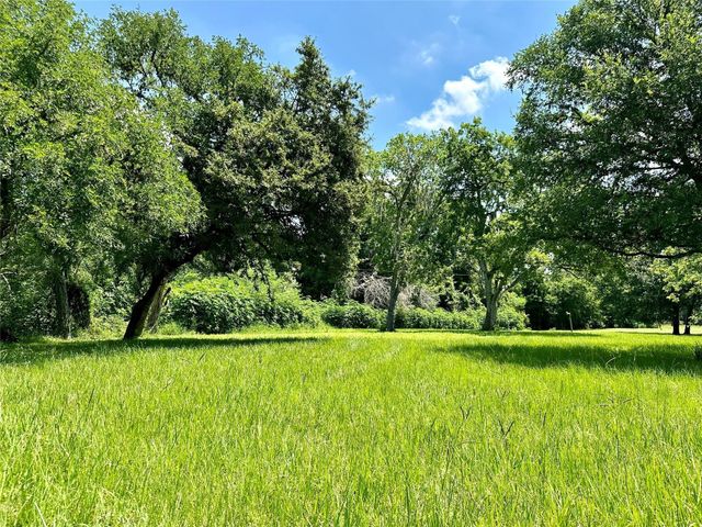 1911 Huntington Lane, Richmond, TX 77406