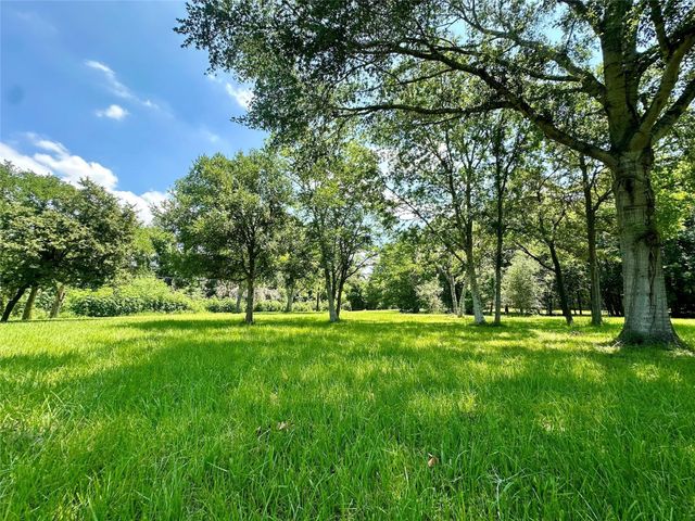 1911 Huntington Lane, Richmond, TX 77406