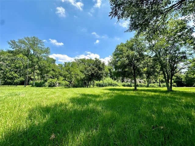 1911 Huntington Lane, Richmond, TX 77406