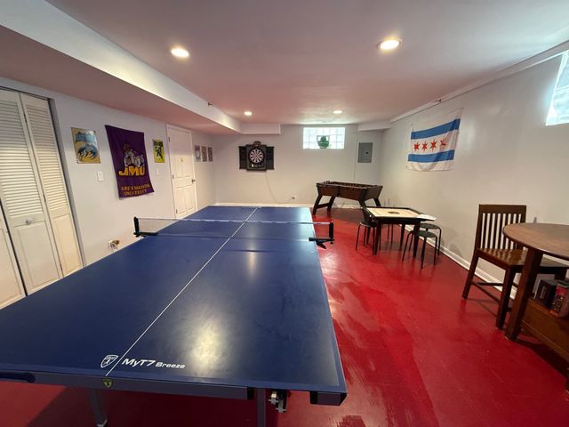 4030 N Pulaski Road A, Chicago, IL 60641