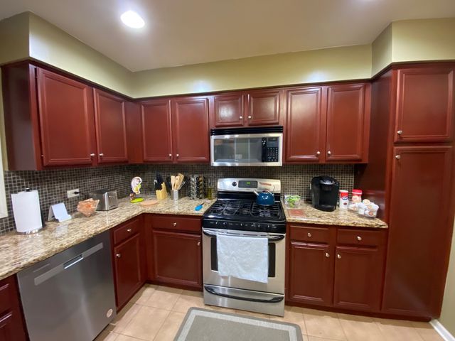 4030 N Pulaski Road A, Chicago, IL 60641