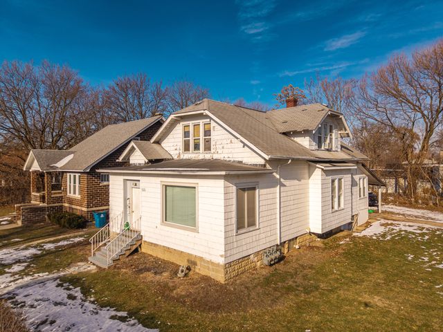 211 7th Place, Chicago Heights, IL 60411