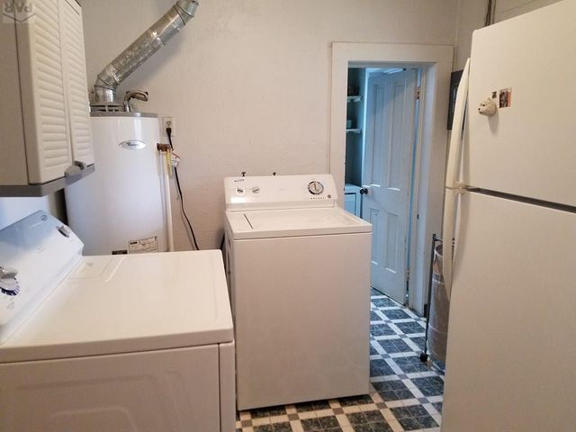 230 E 6th St, Walsenburg, CO 81089