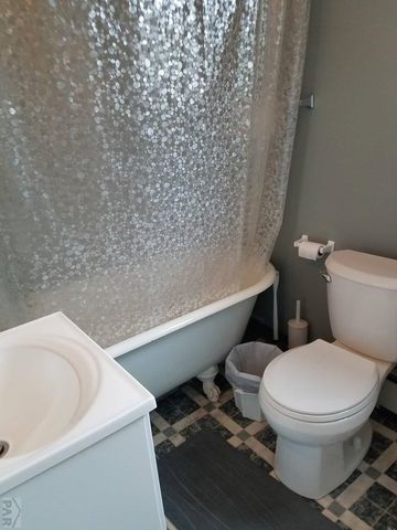 230 E 6th St, Walsenburg, CO 81089