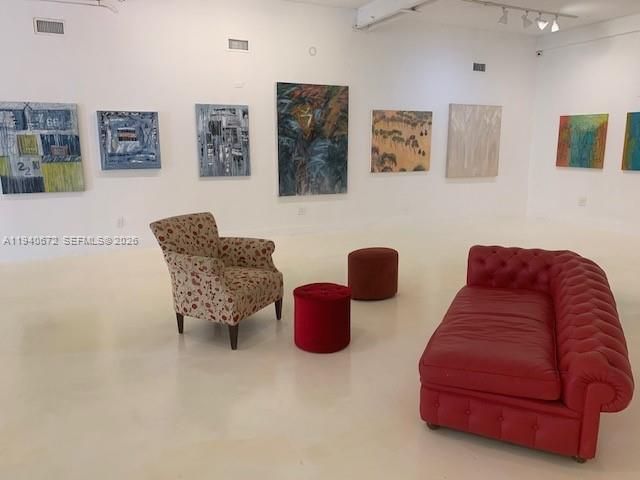 5600 NW 7 Ave, Miami, FL 33127