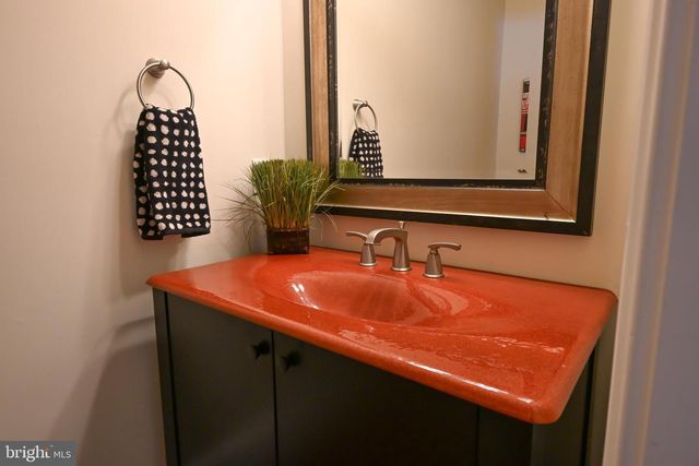 25 GASSAWAY LN, Edgewater, MD 21037