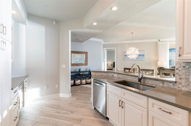 1170 GULF BOULEVARD 2203, Clearwater Beach, FL 33767