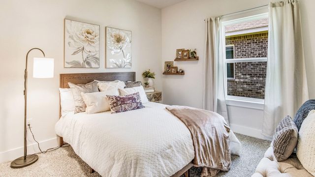 8073 Fir Tree Drive, Milton, FL 32583