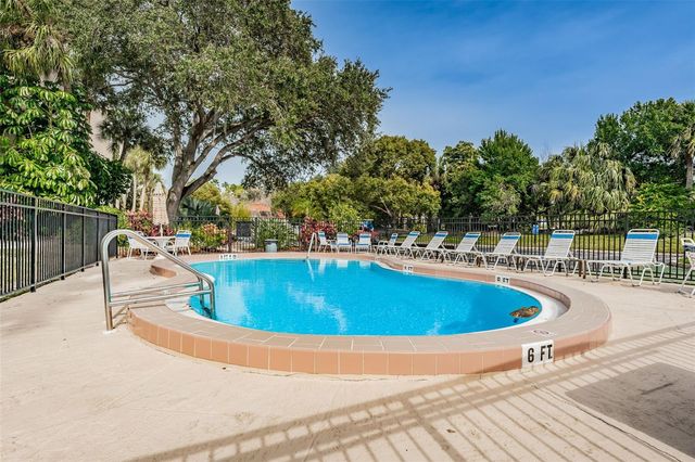 203 TARPON POINT 203, Tarpon Springs, FL 34689