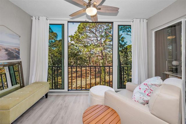 203 TARPON POINT 203, Tarpon Springs, FL 34689