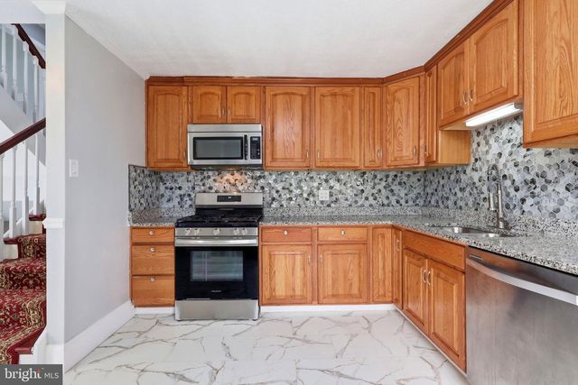 249 HEISTAND RD, York, PA 17402