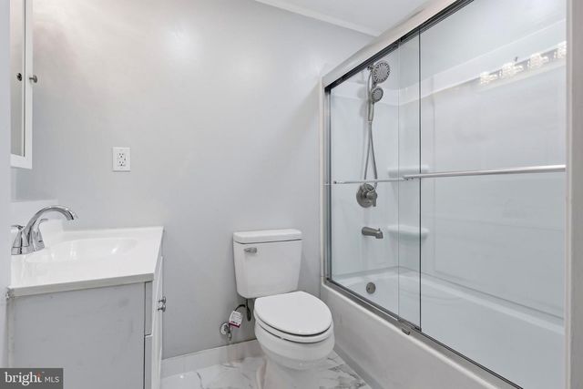 249 HEISTAND RD, York, PA 17402