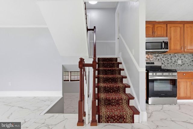 249 HEISTAND RD, York, PA 17402