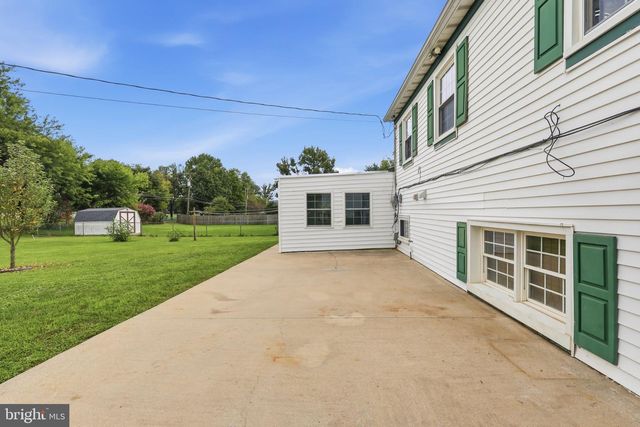 249 HEISTAND RD, York, PA 17402
