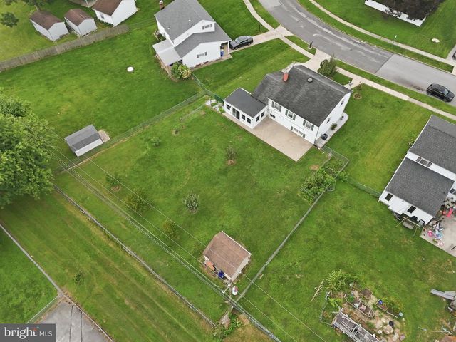 249 HEISTAND RD, York, PA 17402