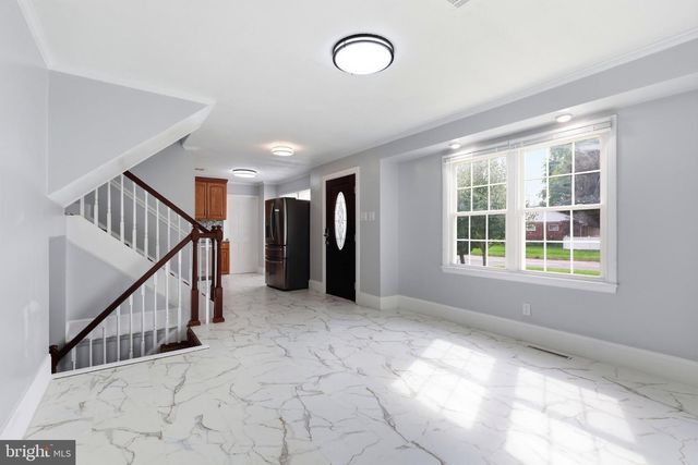 249 HEISTAND RD, York, PA 17402