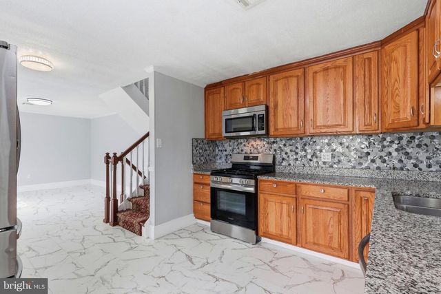249 HEISTAND RD, York, PA 17402