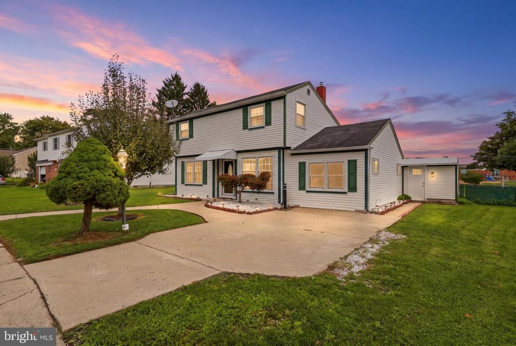 249 HEISTAND RD, York, PA 17402