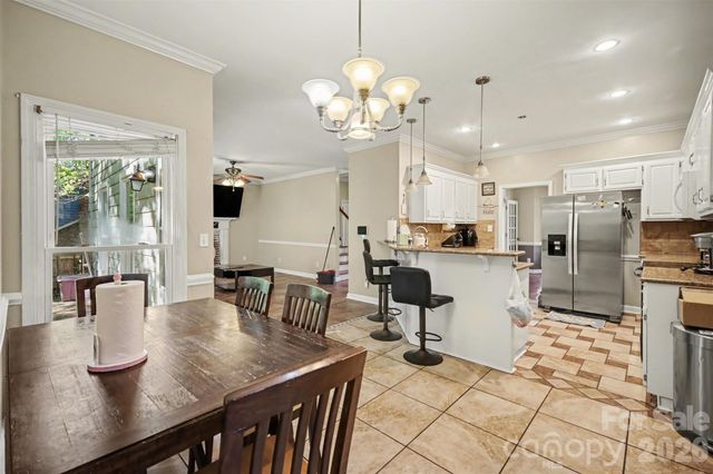 1625 Kiawah Court, Gastonia, NC 28056