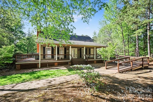 1625 Kiawah Court, Gastonia, NC 28056