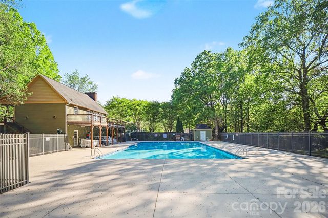 1625 Kiawah Court, Gastonia, NC 28056