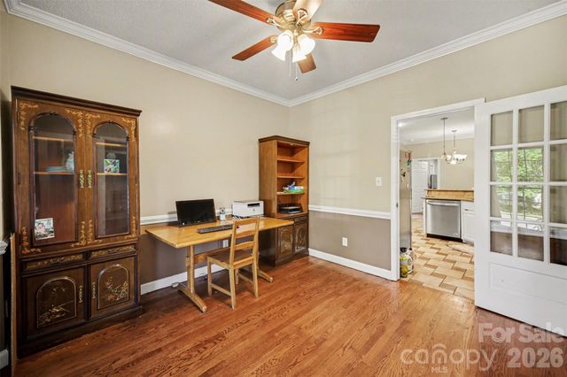 1625 Kiawah Court, Gastonia, NC 28056