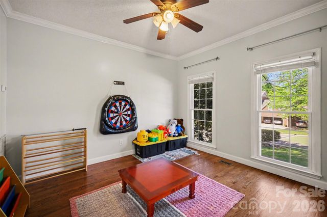 1625 Kiawah Court, Gastonia, NC 28056