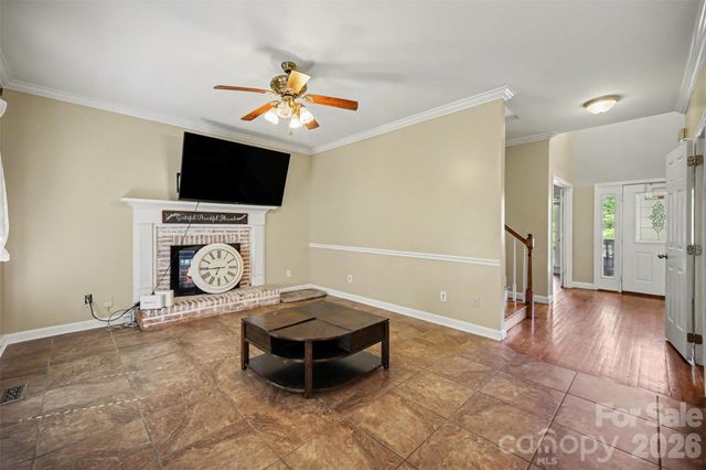 1625 Kiawah Court, Gastonia, NC 28056