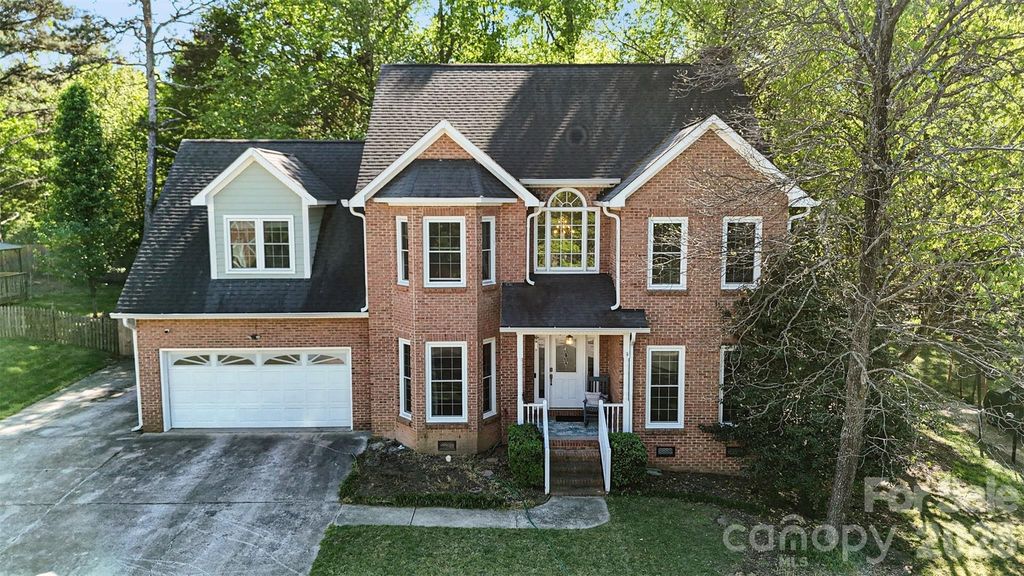 1625 Kiawah Court, Gastonia, NC 28056