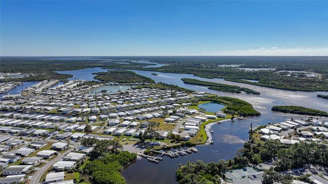 495 SCHOONER STREET, North Port, FL 34287