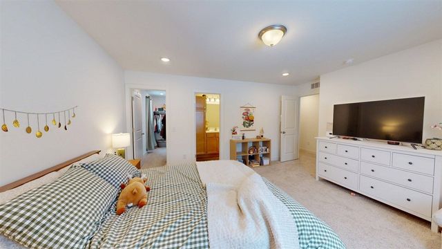 803 Parkwood Drive, Greenville, MI 48838