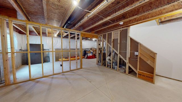 803 Parkwood Drive, Greenville, MI 48838