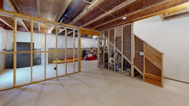 803 Parkwood Drive, Greenville, MI 48838