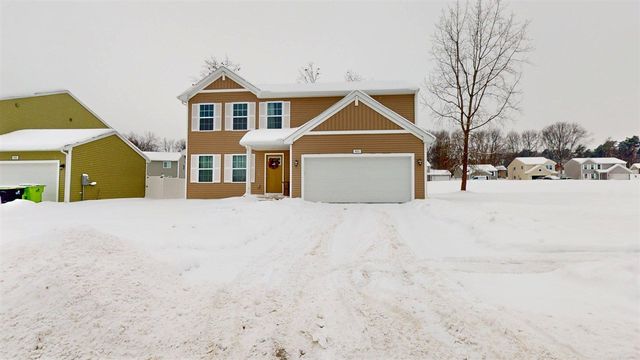 803 Parkwood Drive, Greenville, MI 48838