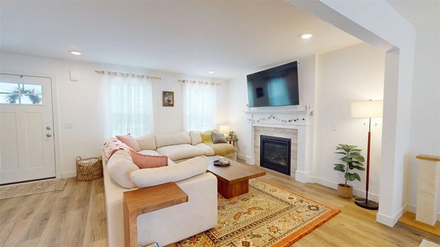 803 Parkwood Drive, Greenville, MI 48838