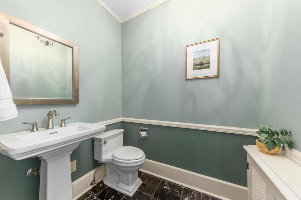 property-img