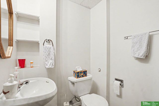 2410 N 134 Street, Omaha, NE 68164