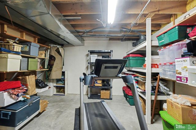 2410 N 134 Street, Omaha, NE 68164