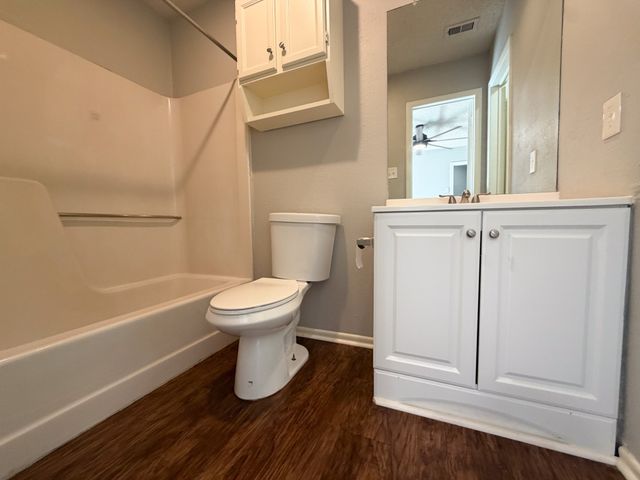 615 Lost Springs Court C, Arlington, TX 76012