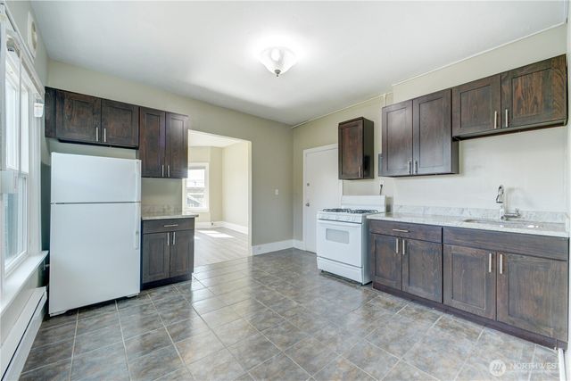 310 Aloha Street, Seattle, WA 98109