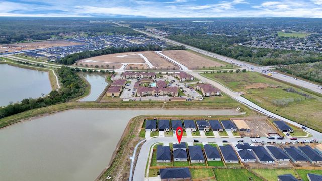 5143 Sunset Oaks Drive, Fresno, TX 77545