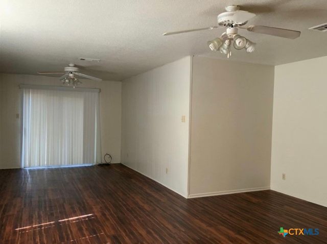 1409 Paseo Del Oro, Temple, TX 76502