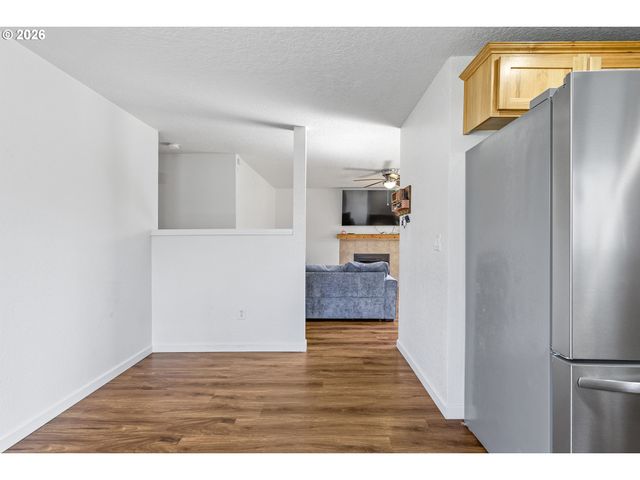 2211 23RD Ave, Forest Grove, OR 97116