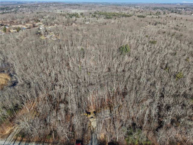 172 Pine Swamp Road, Cumberland, RI 02864