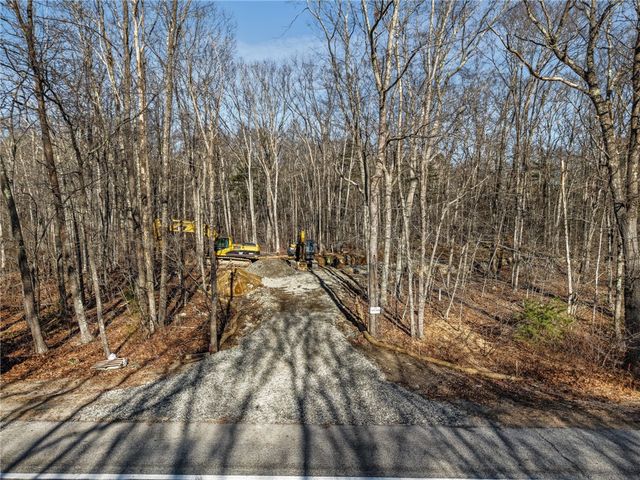 172 Pine Swamp Road, Cumberland, RI 02864