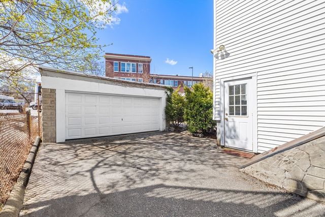 18 Paulina St 1, Somerville, MA 02144