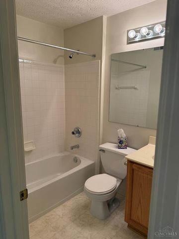 7470 Waterford Drive, Deerfield Twp., OH 45040